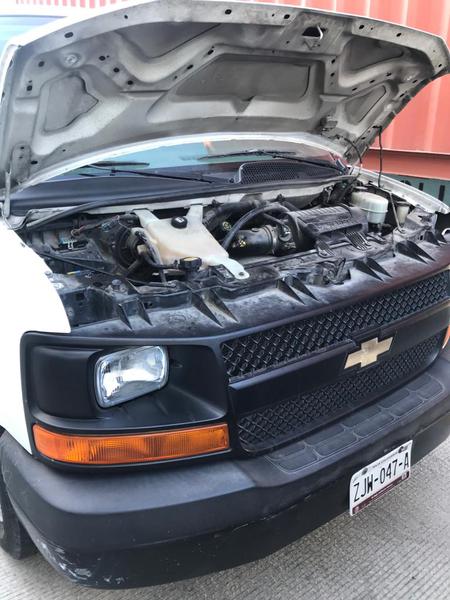 Chevrolet Express 1500 • 2011 • 300,000 km 7