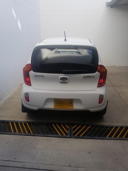 Kia Picanto • 2015 • 33,428 km 4