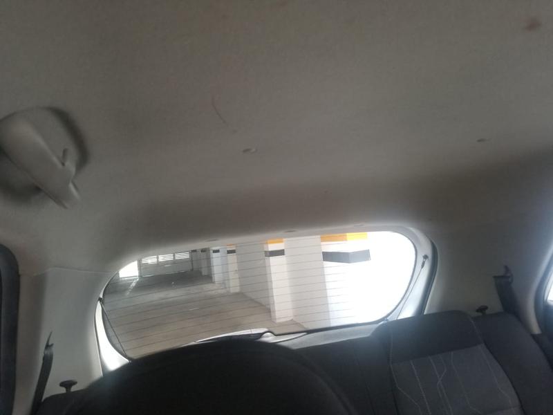 Kia Picanto • 2015 • 33,428 km 13