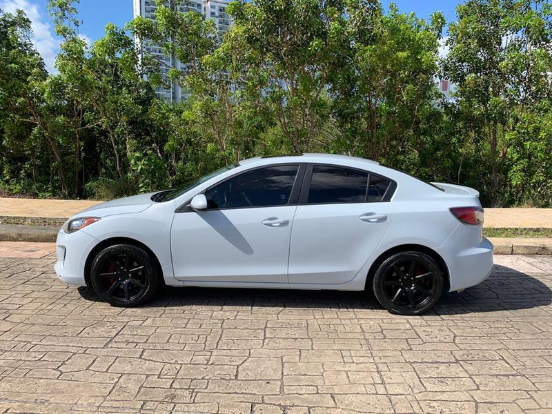 Mazda 3 • 2013 • 80,300 km 5