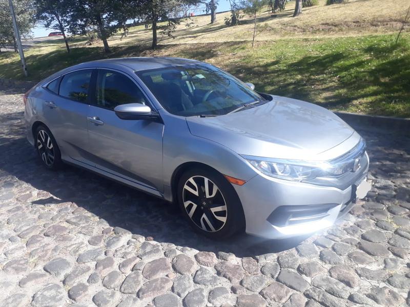 Honda Civic • 2017 • 48,000 km 13