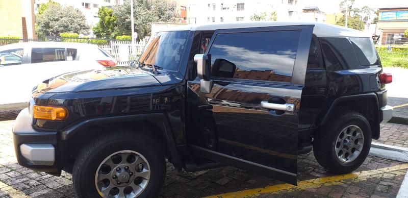 Toyota FJ Cruiser • 2014 • 57,489 km 16