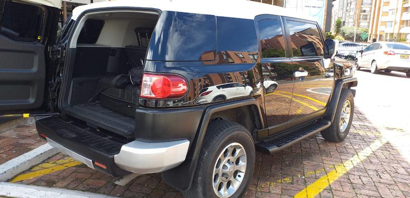 Toyota FJ Cruiser • 2014 • 57,489 km 6