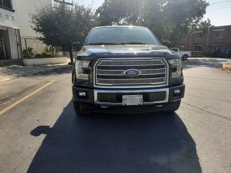 Ford 350 • 2017 • 70,000 km 10