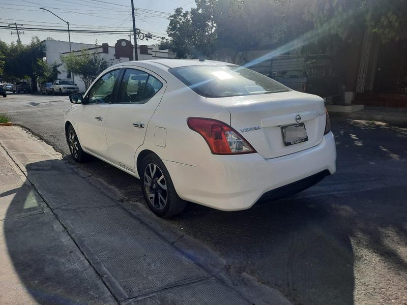 Nissan Versa • 2017 • 701 km 3