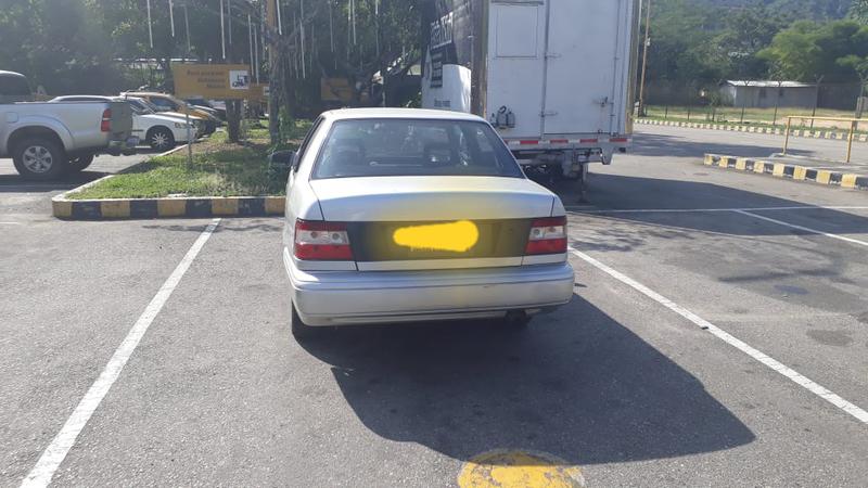 Hyundai Accent • 1994 • 20,000 km 4