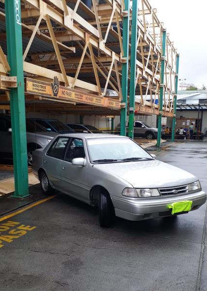 Hyundai Accent • 1994 • 20,000 km 3