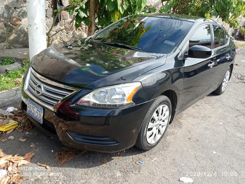Nissan Sentra • 2013 • 109,000 km 6