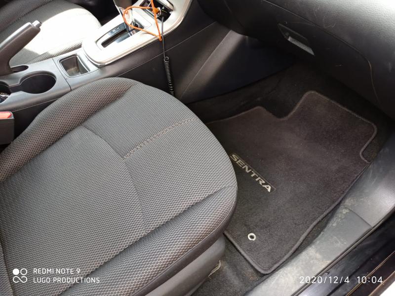 Nissan Sentra • 2013 • 109,000 km 14