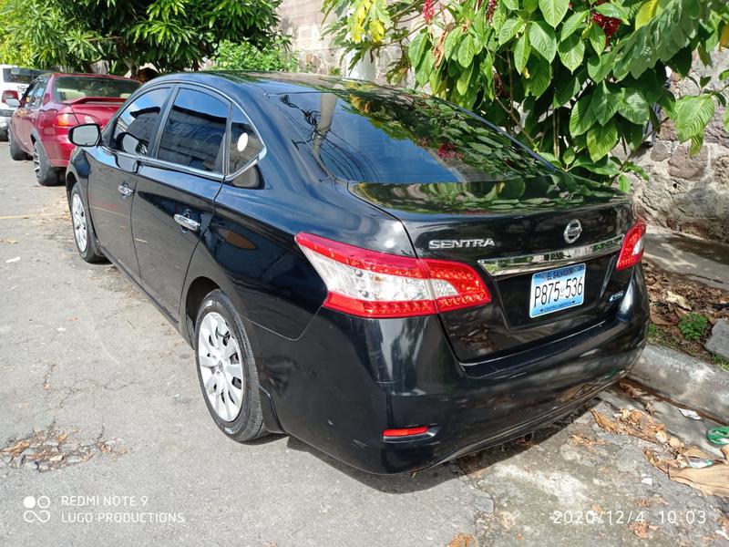 Nissan Sentra • 2013 • 109,000 km 1