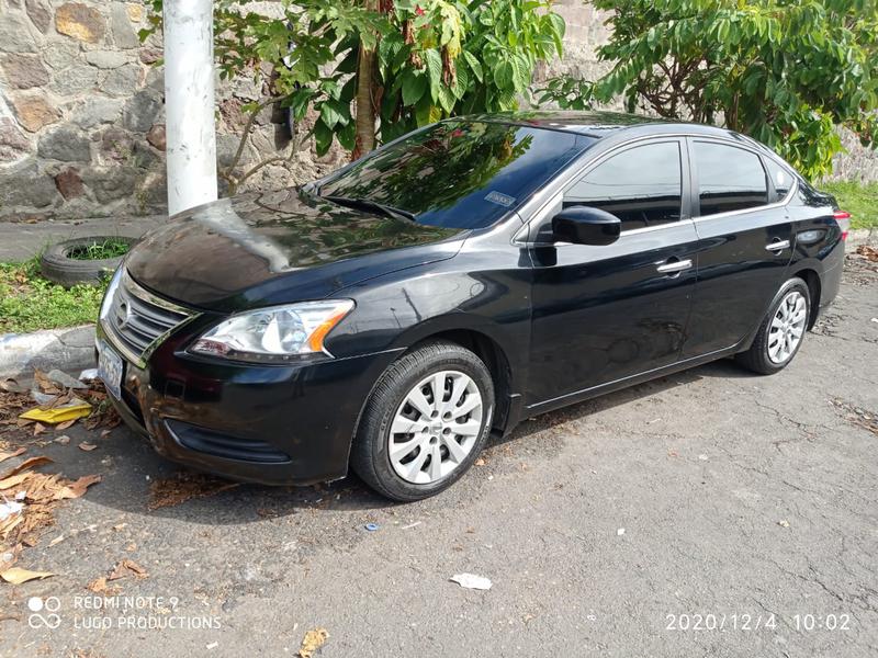 Nissan Sentra • 2013 • 109,000 km 10