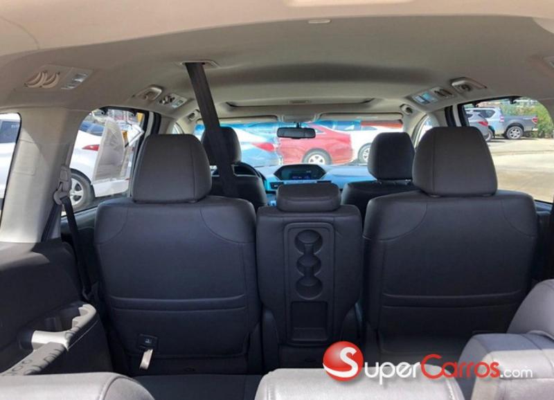 Honda Pilot • 2013 • 1 km 3