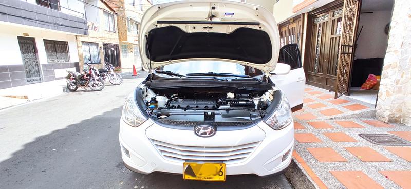 Hyundai Tucson • 2013 • 105,000 km 6