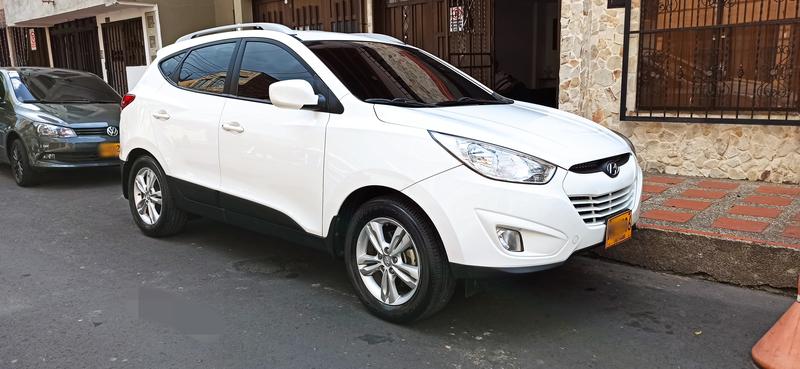Hyundai Tucson • 2013 • 105,000 km 9