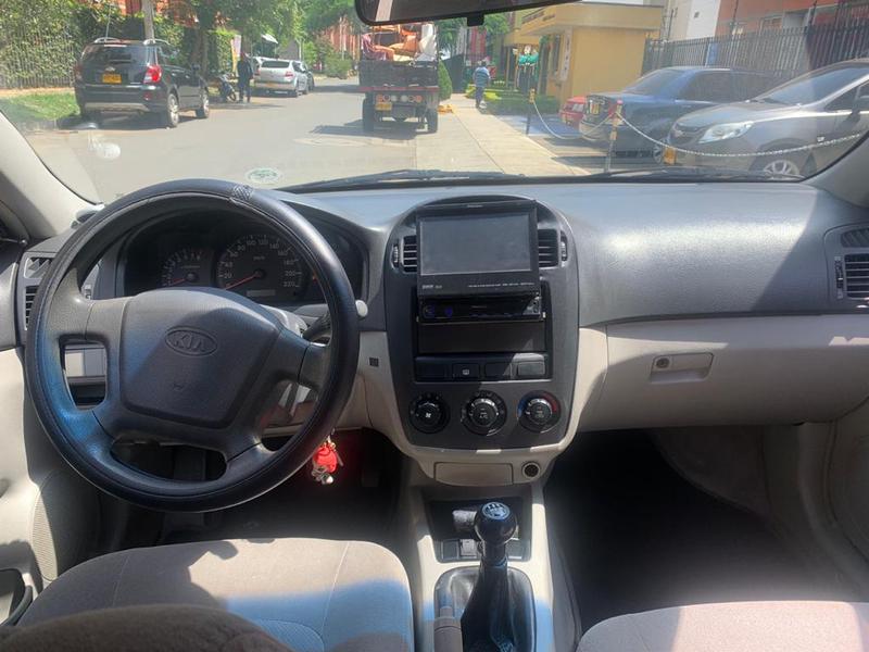 Kia Cerato • 2006 • 168,000 km 3