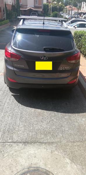 Hyundai Tucson • 2013 • 127,000 km 1