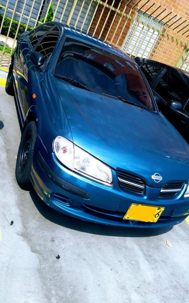 Nissan Almera • 2001 • 210,000 km 5