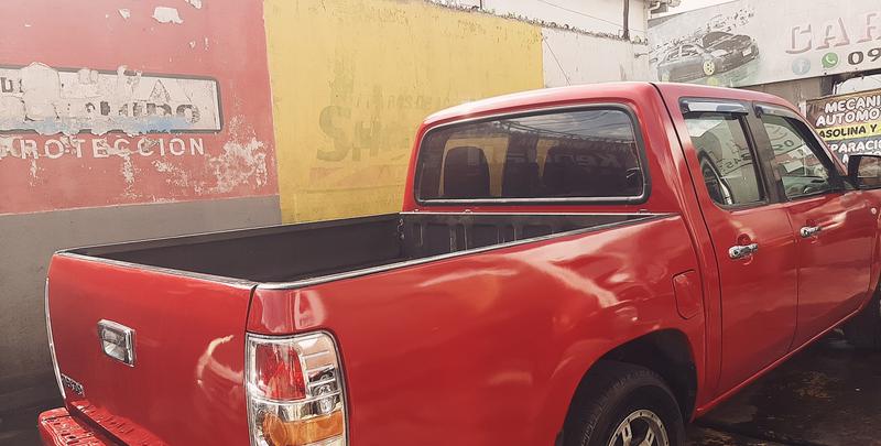 Mazda BT • 2009 • 180 km 4