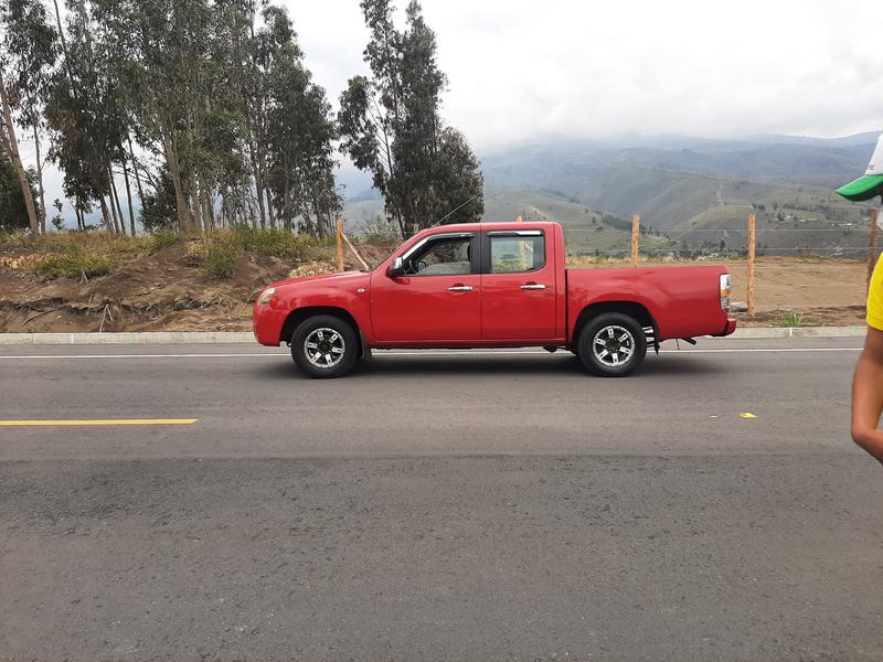 Mazda BT • 2009 • 180 km 3