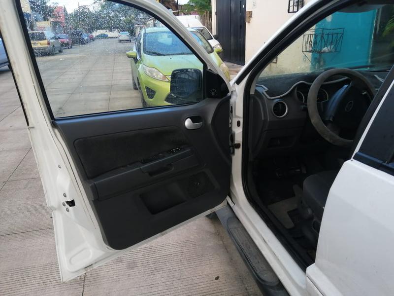 Ford EcoSport • 2006 • 197,597 km 4