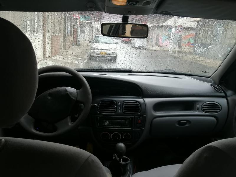 Renault Mégane • 2001 • 316,000 km 2