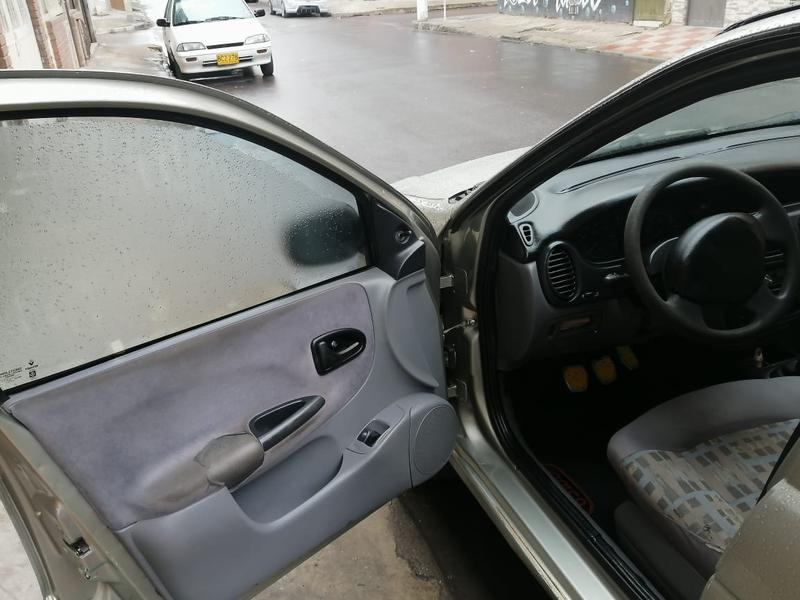 Renault Mégane • 2001 • 316,000 km 12