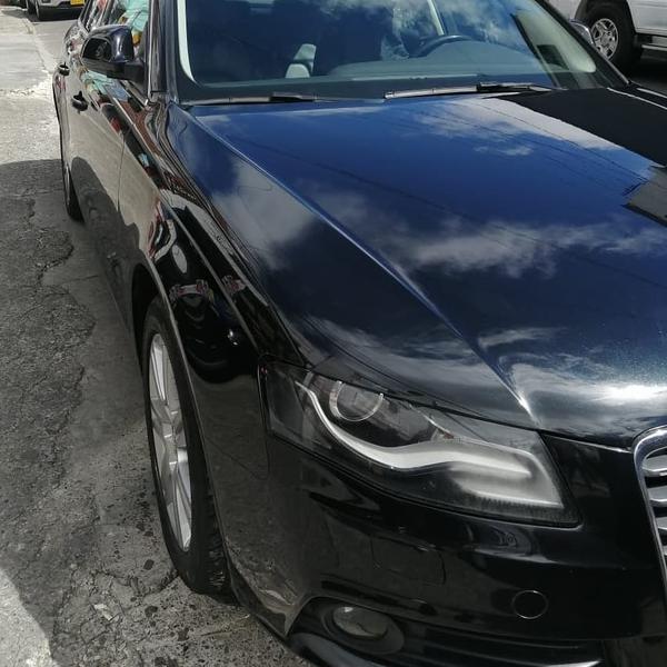 Audi A4 • 2009 • 88,000 km 2