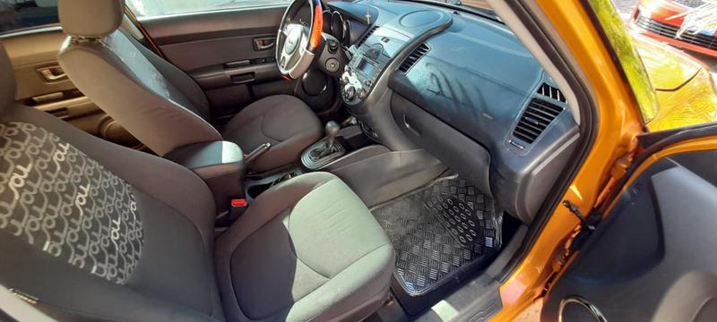 Kia Soul • 2011 • 1,111 km 5