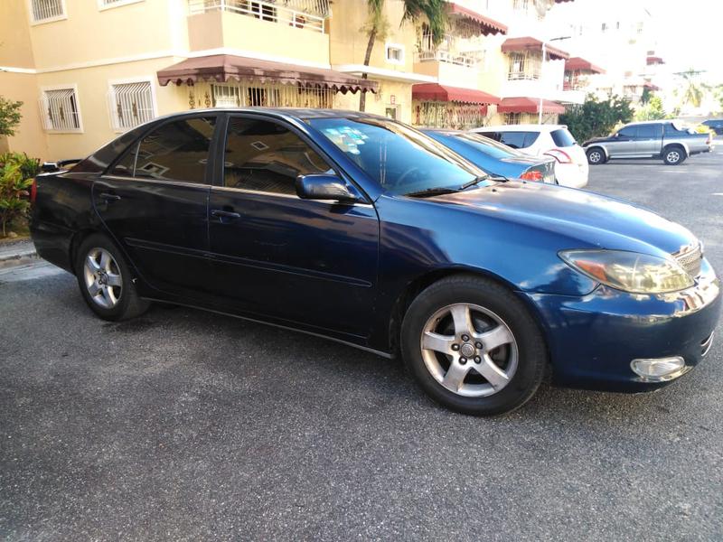Toyota Camry • 2002 • 35,000 km 7