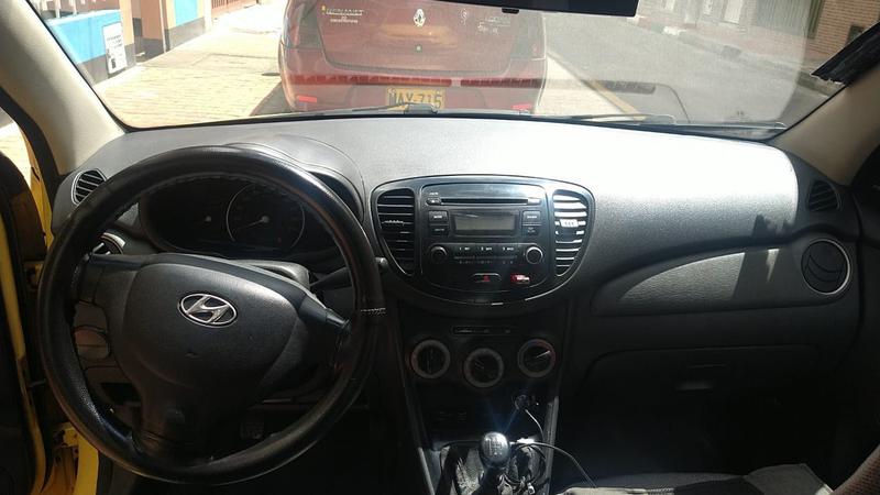 Hyundai i10 • 2015 • 435,000 km 1