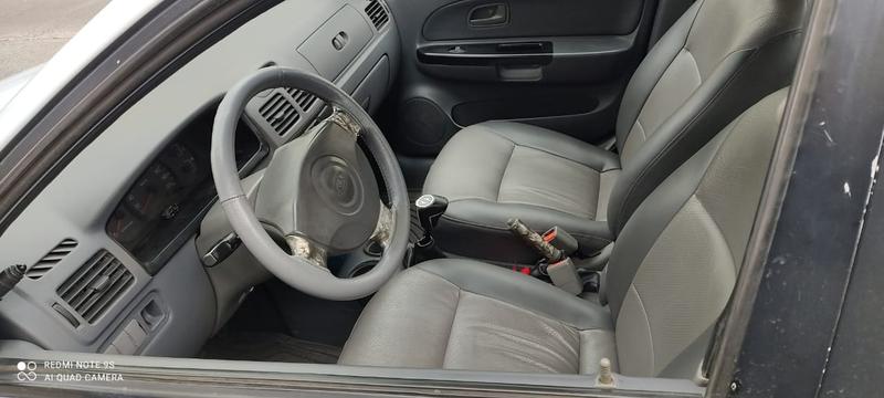 Kia Rio • 2011 • 180,000 km 4