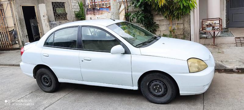 Kia Rio • 2011 • 180,000 km 3