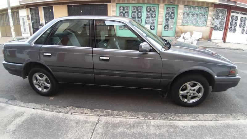 Mazda 626 • 1991 • 127,000 km 3