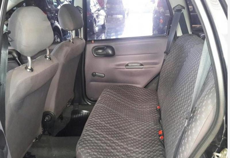 Chevrolet Corsa • 1999 • 79,411 km 2