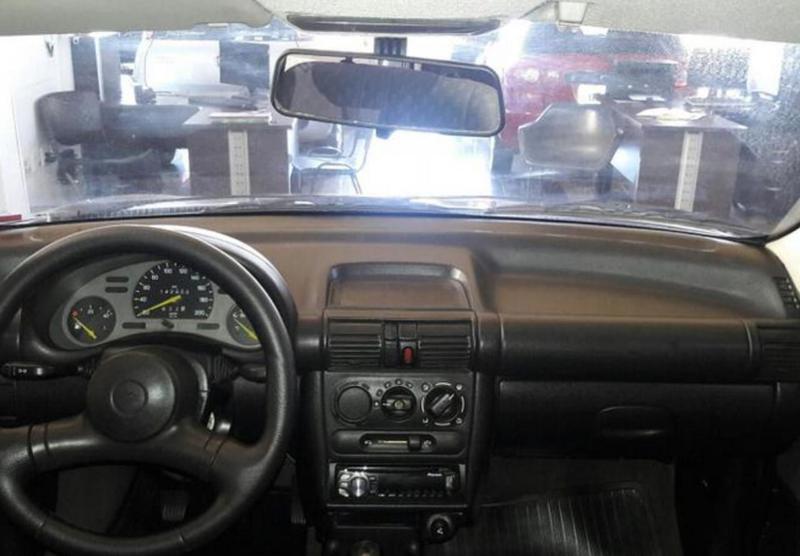 Chevrolet Corsa • 1999 • 79,411 km 1