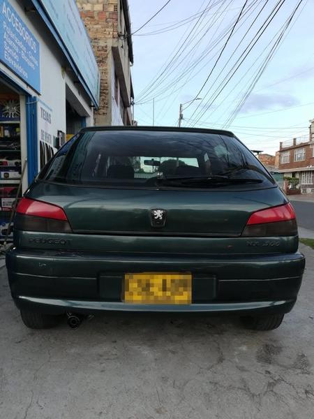 Peugeot 306 • 1998 • 2,650,000 km 2