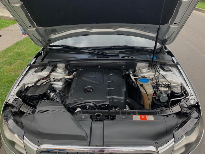 Audi A4 • 2009 • 135,000 km 3