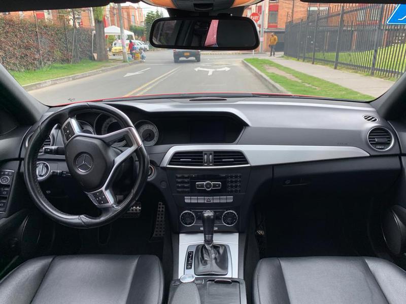 Mercedes-Benz C • 2013 • 85,000 km 4