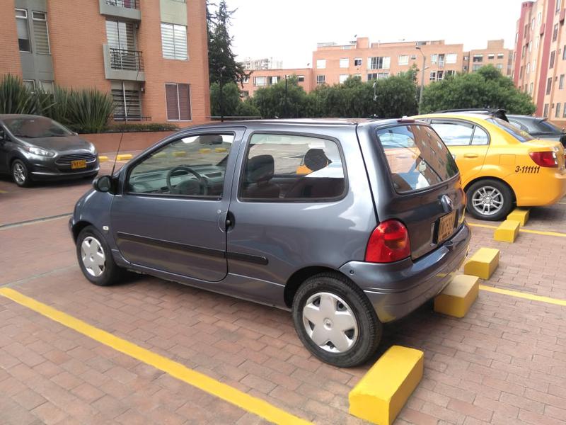Renault Twingo • 2009 • 113,700 km 7