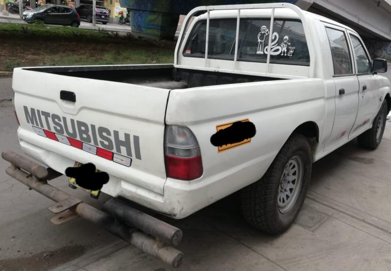 Mitsubishi L200 • 2002 • 525,559 km 3