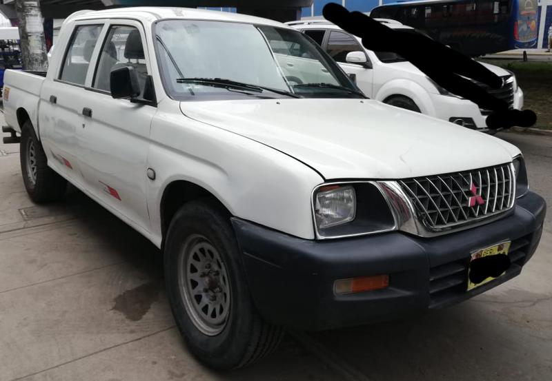 Mitsubishi L200 • 2002 • 525,559 km 4
