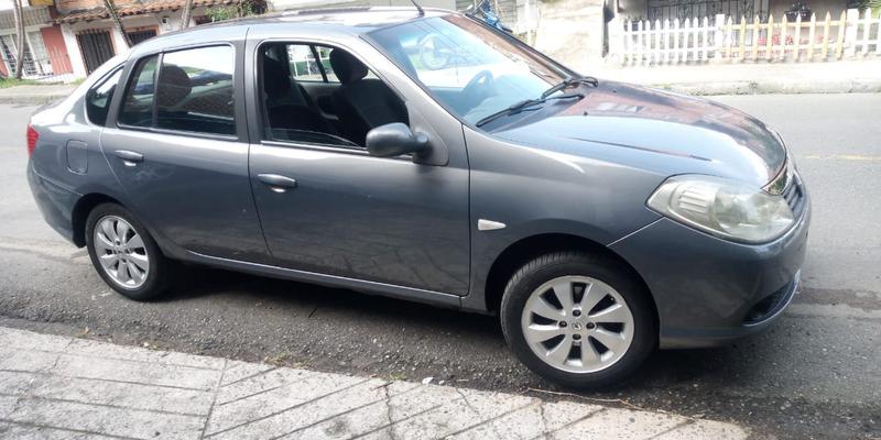 Renault Symbol • 2012 • 155,500 km 1