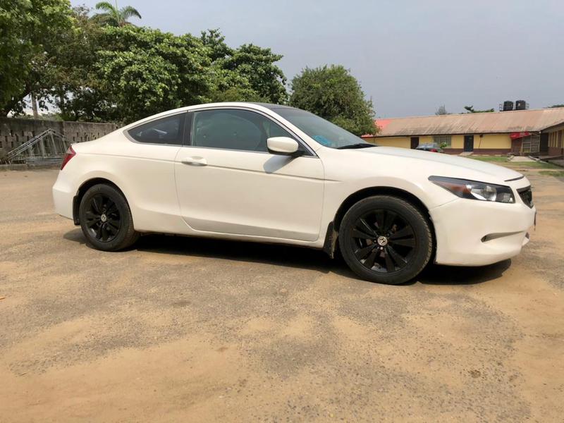 Honda Accord • 2010 • 132,668 km 9