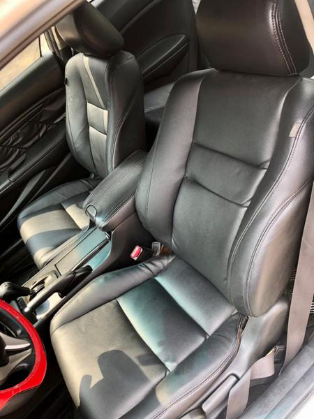 Honda Accord • 2010 • 132,668 km 8