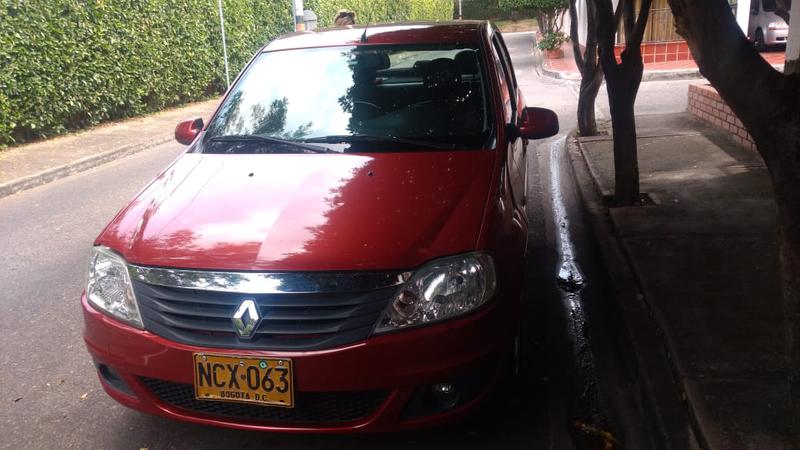 Renault Logan • 2013 • 99,400 km 11