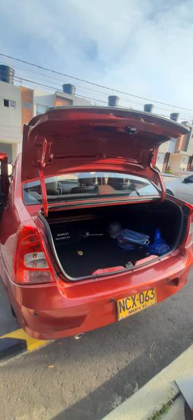 Renault Logan • 2013 • 99,400 km 12