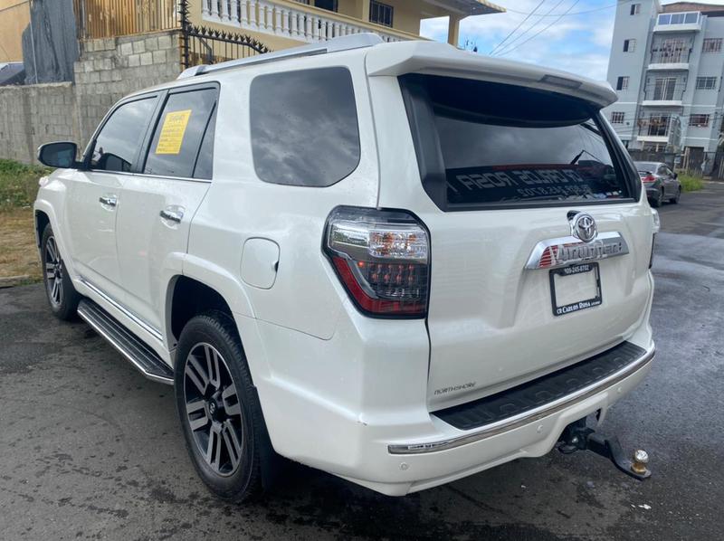 Toyota 4-Runner • 2016 • 58,311 km 3