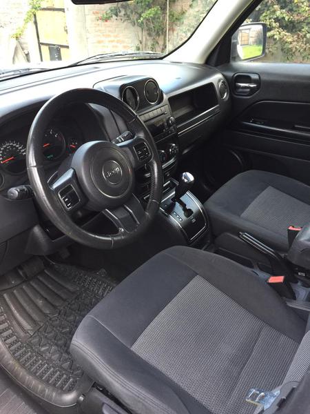 Jeep Patriot • 2011 • 208,000 km 3