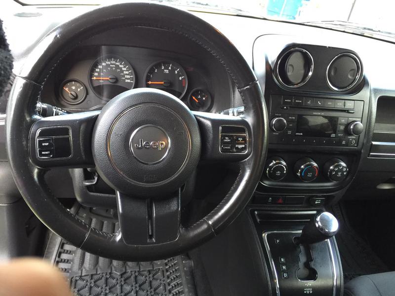 Jeep Patriot • 2011 • 208,000 km 10