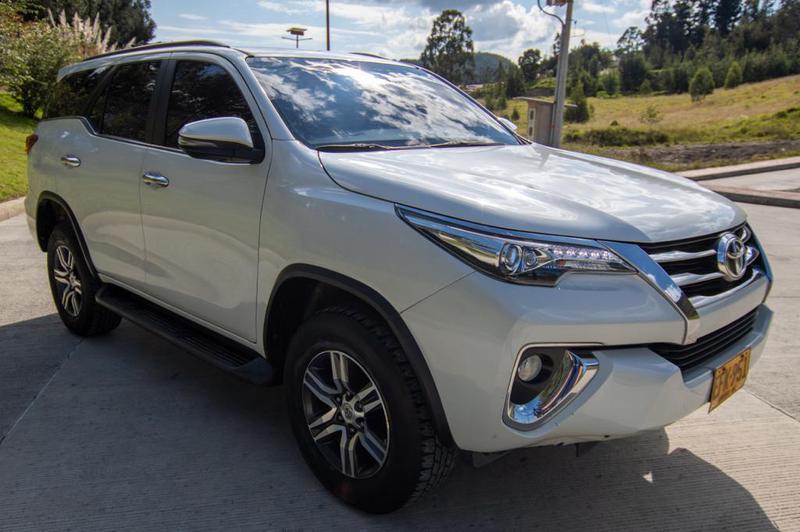 Toyota Fortuner • 2018 • 40,000 km 4